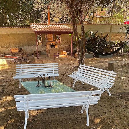 Casa De Nara Bed & Breakfast Santa Cruz de Minas Ngoại thất bức ảnh