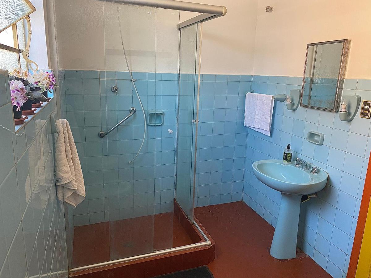Casa De Nara Bed & Breakfast Santa Cruz de Minas Ngoại thất bức ảnh